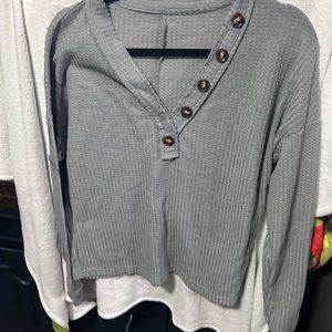 Gray long sleeve shirt